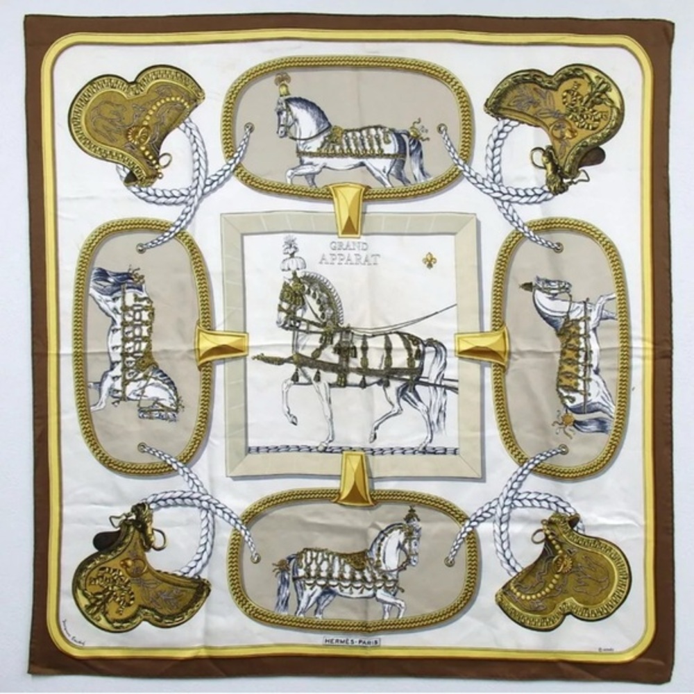 HERMES Carre90 GRAND APPARAT scarf silk excellent condition authentic